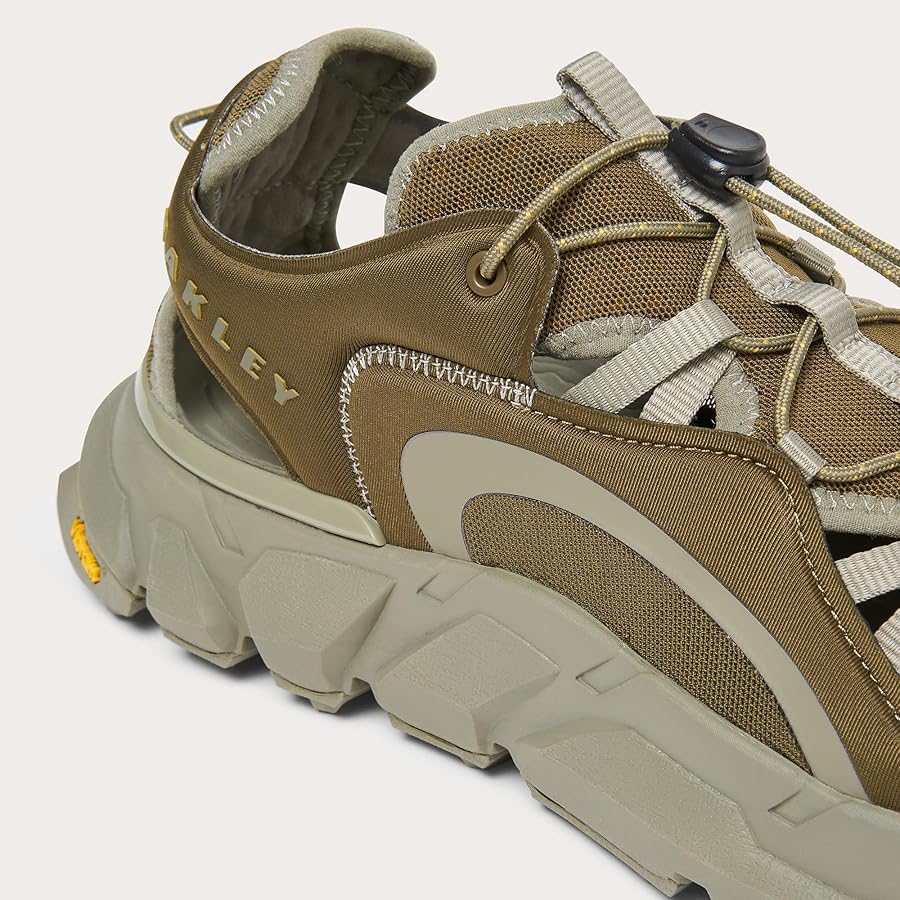 Amazon.com | Oakley Mens Aquaterra Hybrid Sandal, Army Green, 6